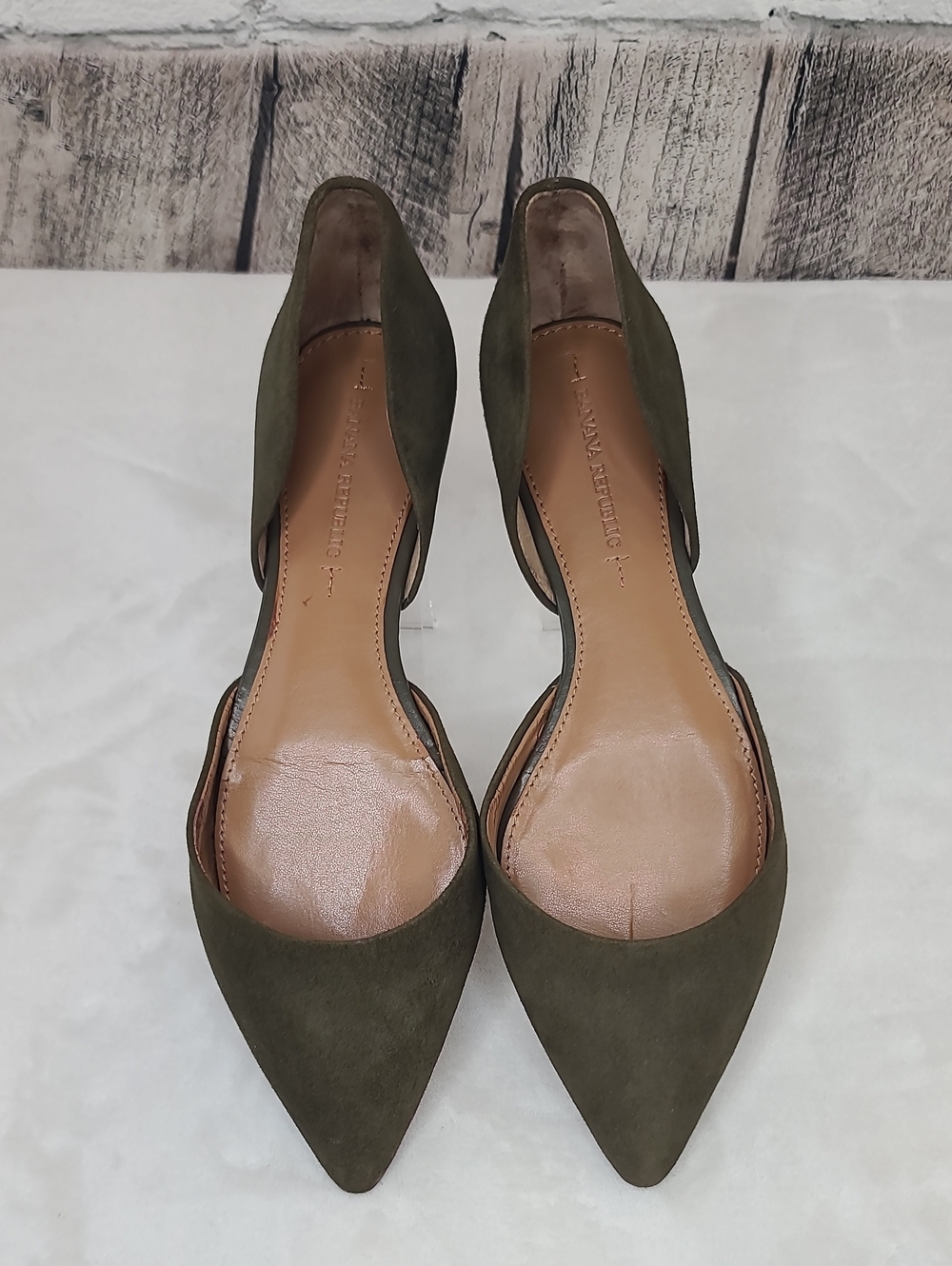 Banana Republic Classic Alani Soft Suede Leather D'Orsay Pointy-Toe Flats Olive